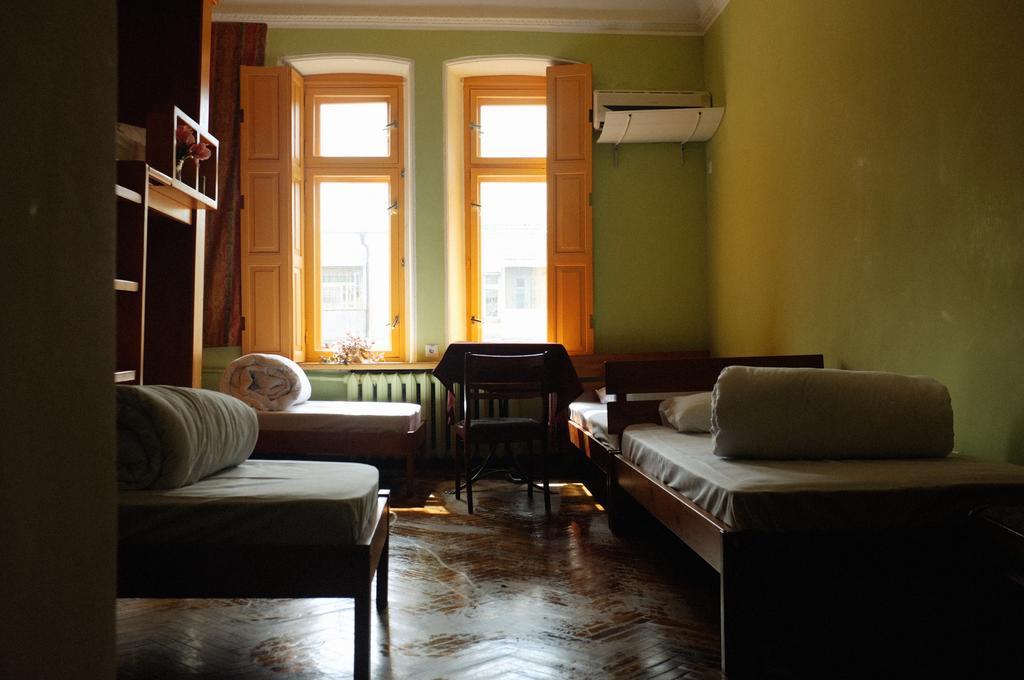Elementary Hostel Odessa Eksteriør billede